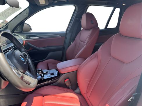 Used 2022 BMW X3 sDrive30i w/ M Sport Package 2 RWD image 9