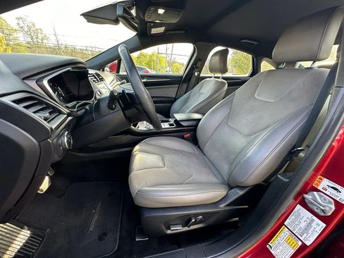 Used 2018 Ford Fusion Sport w/ Equipment Group 401A AWD/4WD image 13