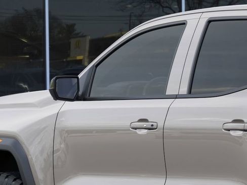 New 2026 GMC Canyon Elevation AWD/4WD image 12