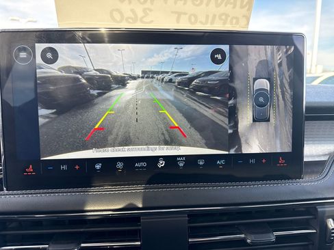 Used 2024 Lincoln Corsair AWD w/ Equipment Group 101A image 21