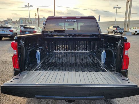 Used 2024 Chevrolet Silverado 1500 LTZ w/ LTZ Convenience Package II image 32