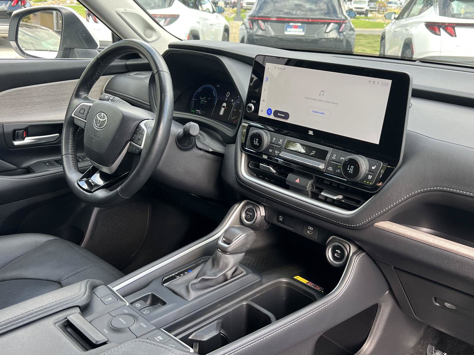 Used 2025 Toyota Grand Highlander AWD Hybrid image 3