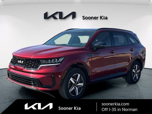 Used 2023 Kia Sorento S w/ Panoramic Sunroof Package FWD image 1