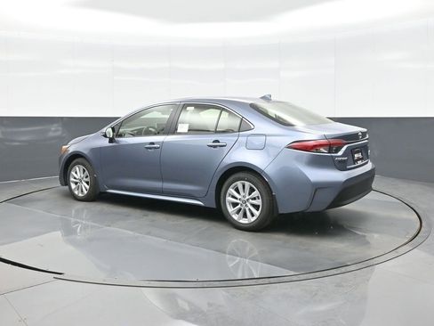 New 2026 Toyota Corolla XLE image 5