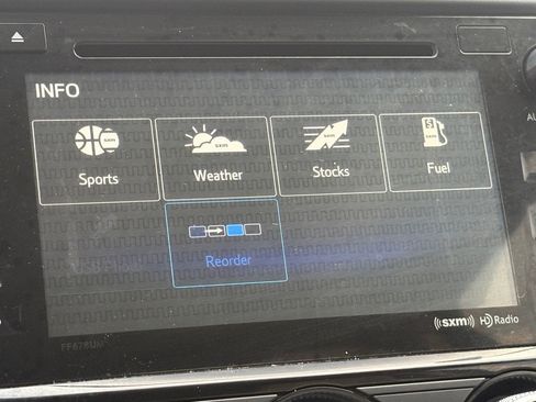 Used 2017 Subaru Forester 2.5i Premium AWD/4WD image 28