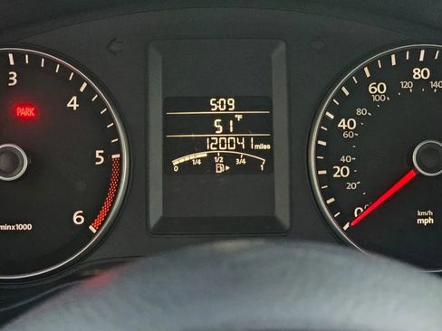 Used 2014 Volkswagen Jetta TDI Value Edition image 6