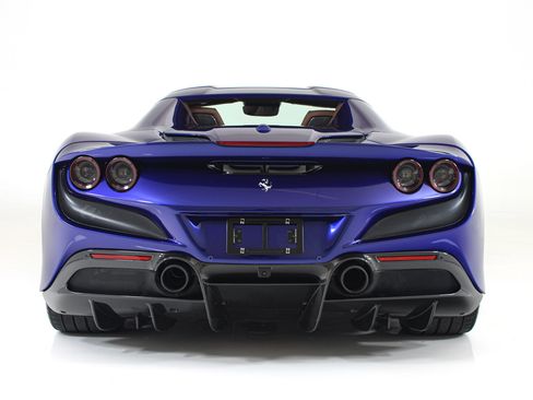 Certified 2023 Ferrari F8 Tributo RWD image 29