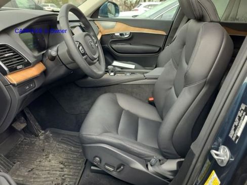 Certified 2024 Volvo XC90 T8 Plus w/ Protection Package Premier image 2