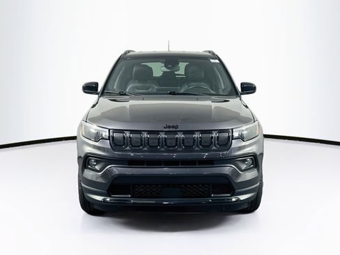 Used 2022 Jeep Compass Altitude w/ Convenience Group image 2