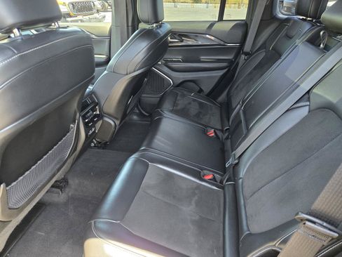 Certified 2022 Jeep Grand Cherokee Altitude AWD/4WD image 24