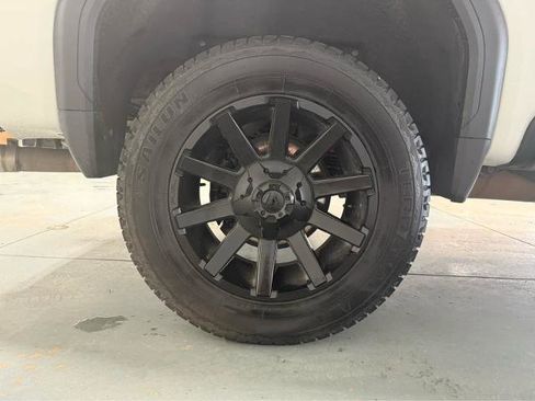 Used 2022 GMC Sierra 2500 Denali AWD/4WD image 10