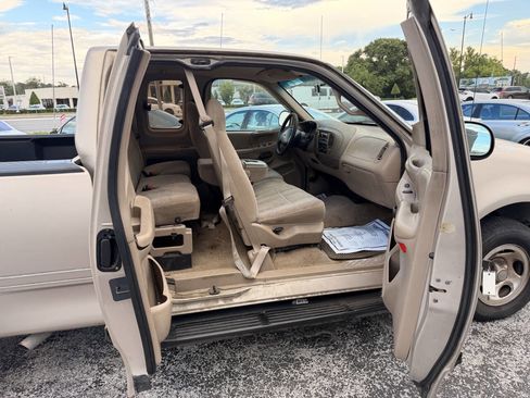 Used 1997 Ford F150 XLT RWD image 10