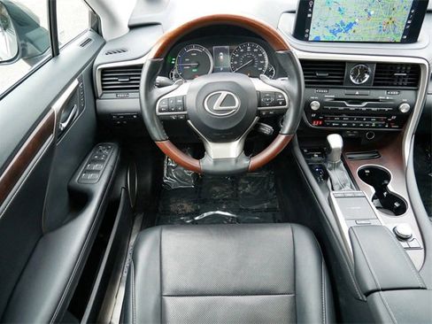 Used 2020 Lexus RX 450h AWD w/ Premium Package image 11