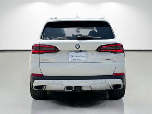 Used 2023 BMW X5 xDrive40i w/ Premium Package AWD/4WD image 4
