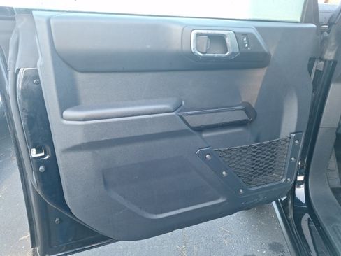 Certified 2025 Ford Bronco Badlands image 8