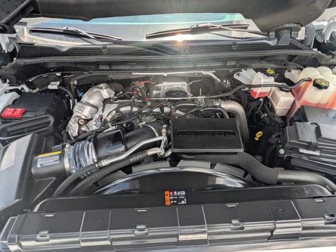 Used 2024 GMC Sierra 2500 AT4 w/ AT4 Premium Plus Package AWD/4WD image 34