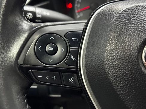 Used 2021 Toyota Corolla SE FWD image 30