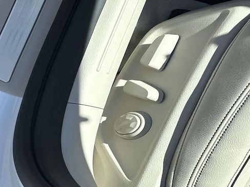 New 2026 Genesis G70 2.5T Prestige AWD/4WD image 15