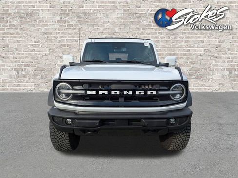 Used 2024 Ford Bronco Outer Banks w/ Sasquatch Package image 9