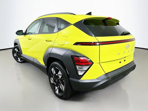 Used 2024 Hyundai Kona SEL FWD image 5