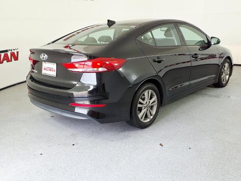 Used 2018 Hyundai Elantra SEL FWD image 7