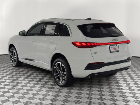 New 2026 Audi Q5 Premium AWD/4WD image 3
