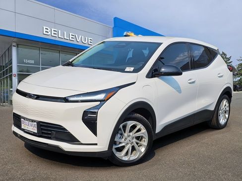 New 2027 Chevrolet Bolt LT w/ Comfort Package FWD image 1