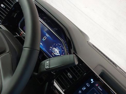 New 2026 Chevrolet Silverado 2500 ZR2 w/ LPO, Dark Essentials Package image 22