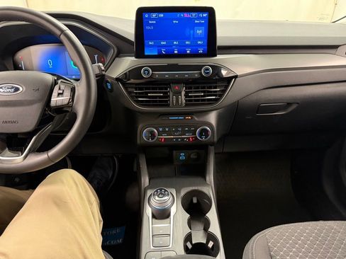 Used 2023 Ford Escape Active AWD/4WD image 24
