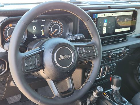 Used 2024 Jeep Wrangler Sport AWD/4WD image 33