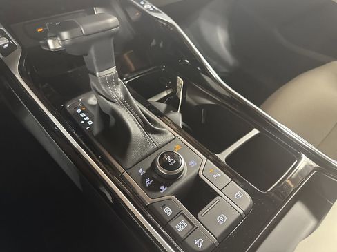 New 2025 Kia Sorento SX image 25