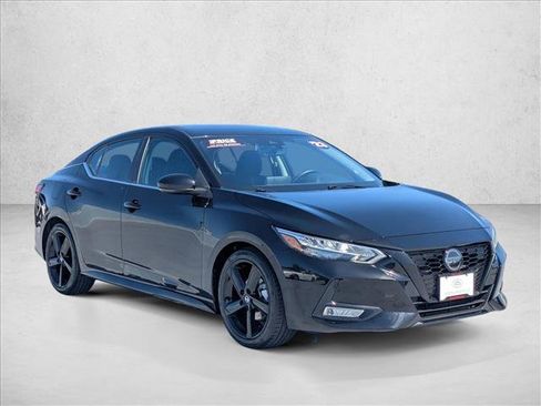 Used 2023 Nissan Sentra SR w/ Midnight Edition Package FWD image 3