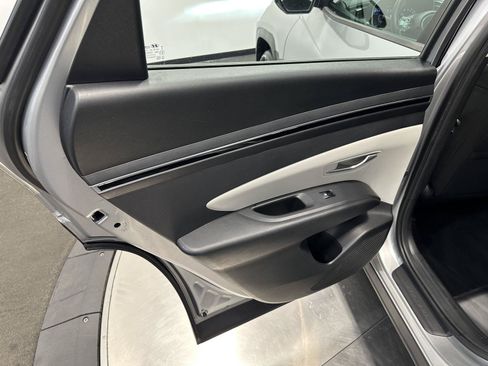 Used 2022 Hyundai Tucson SE AWD/4WD image 23