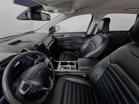 Used 2024 Ford Edge SEL AWD/4WD image 5