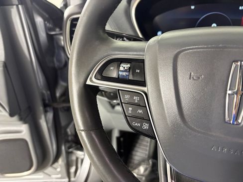 Used 2020 Lincoln Nautilus Reserve FWD image 21