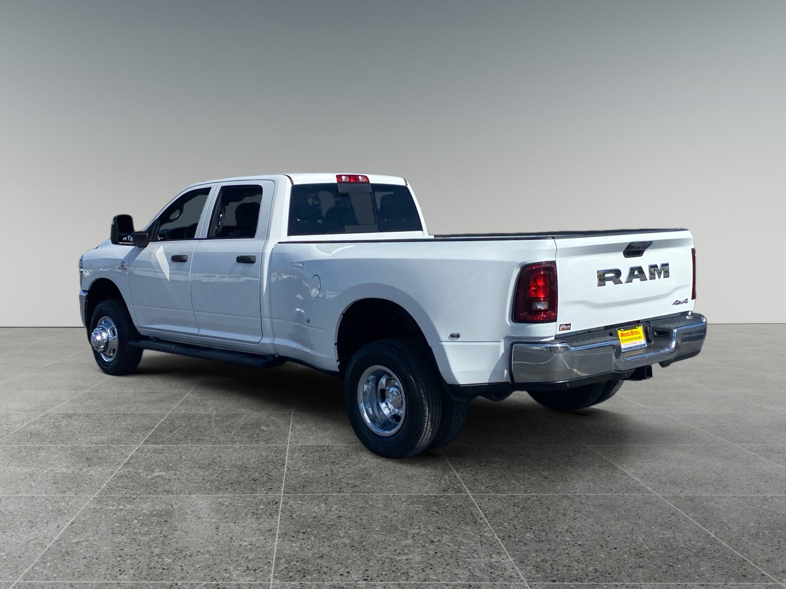 Used 2026 RAM 3500 Tradesman AWD/4WD image 3