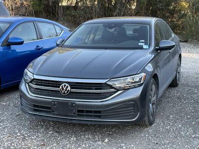 Used 2024 Volkswagen Jetta SE