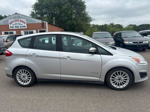 Used 2016 Ford C-MAX SE w/ Equipment Group 201A FWD image 4