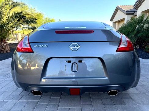 Used 2017 Nissan 370Z Coupe image 8