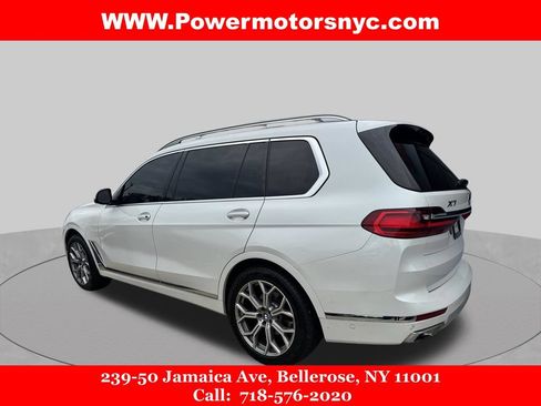 Used 2022 BMW X7 xDrive40i w/ Premium Package AWD/4WD image 5
