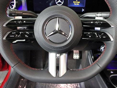 Certified 2025 Mercedes-Benz CLA 250 4MATIC image 17