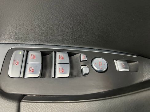 Used 2024 BMW X3 sDrive30i w/ Convenience Package w/ZPA image 13