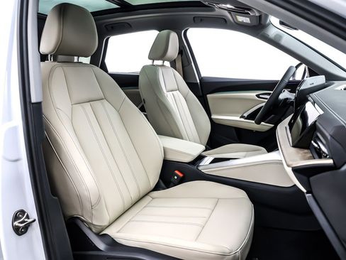 New 2025 Audi Q5 Premium Plus image 7