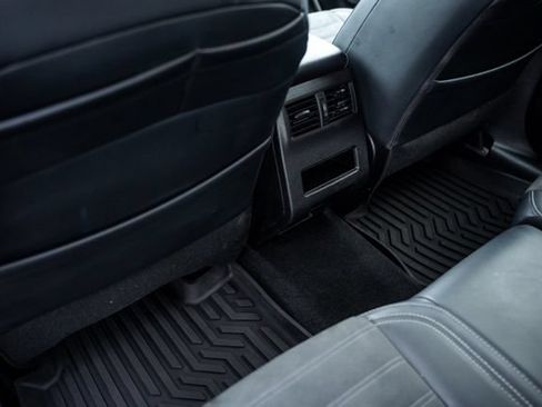 Used 2024 Mitsubishi Outlander SE AWD/4WD image 33