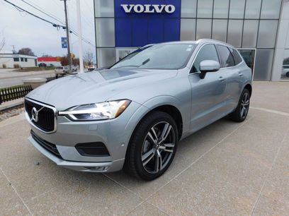 Used 2018 Volvo XC60 T6 Momentum w/ Convenience Package