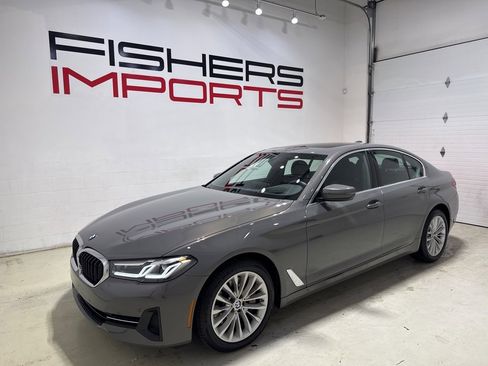 Used 2022 BMW 530i xDrive 530i xDrive w/ Premium Package image 8