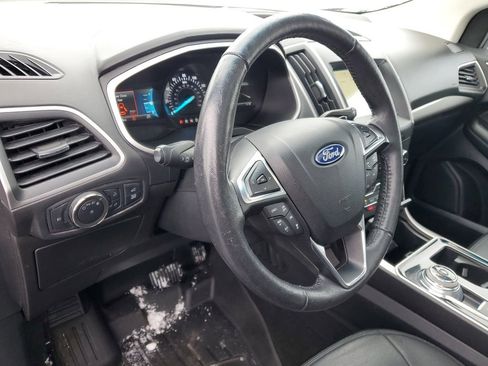 Used 2020 Ford Edge SEL w/ Convenience Package image 9