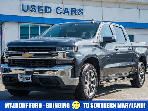 Used 2022 Chevrolet Silverado 1500 LT image 3