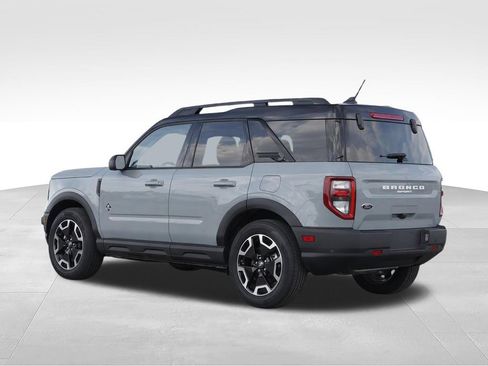 Used 2024 Ford Bronco Sport Outer Banks w/ Tech Package AWD/4WD image 4