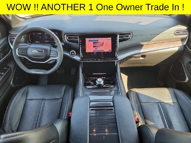 Used 2023 Jeep Wagoneer 4WD w/ Mopar Step-Up Package image 8